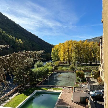 Apartament Rialp Amb Vistes Al Riu Noguera Pallaresa Bagian luar foto